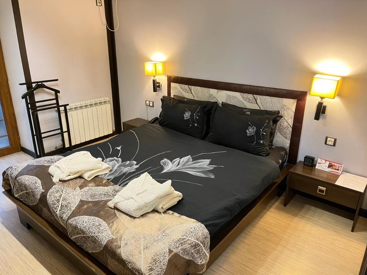 Orbita Hotel Шимкент Екстер'єр фото